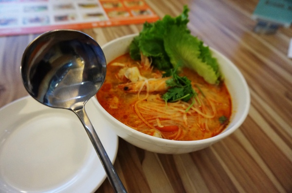 東央貢。泰食堂:行天宮 - 東央貢 : 道地泰國味