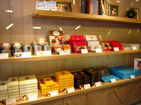 LeTAO洋果子舖 (松菸店)(KONAYUKI 粉雪 北海道 Style Cafe):【台北市】松山文創園區週邊北海道超人氣洋果子舖-LeTAO松菸店