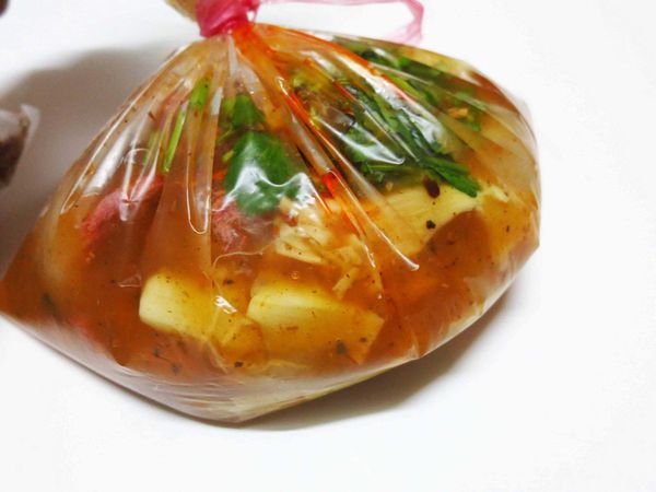 【新莊】無名早餐餐車-紅糟肉圓、肉燥炒麵