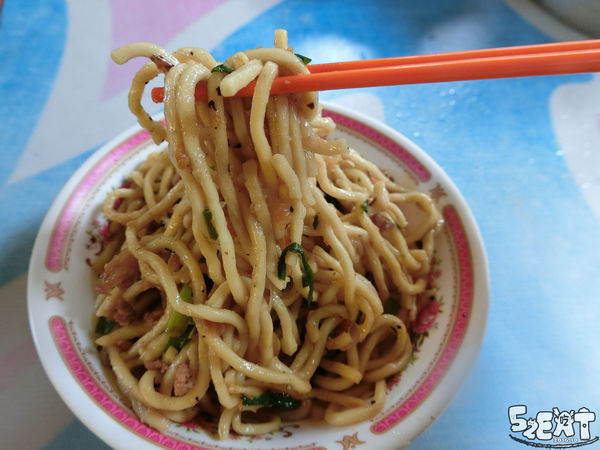 食記黎明王炒麵7.jpg