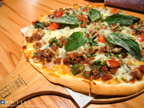 這里 Cafe & Restaurant:〖台中│美食〗這里 Cafe & Restaurant ❤ 咖啡輕食料理&親子友善餐廳,甜點超讚,還有平價又美味的商業午餐唷~~