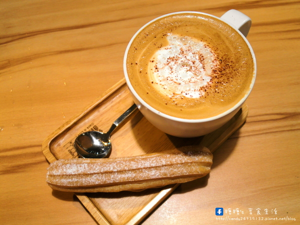 這里 Cafe & Restaurant:〖台中│美食〗這里 Cafe & Restaurant ❤ 咖啡輕食料理&親子友善餐廳,甜點超讚,還有平價又美味的商業午餐唷~~