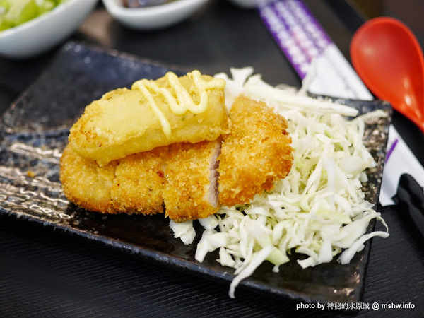 吉津日式定食：【食記】台中吉津日式玉定食@南屯捷運MRT溝仔墘 : 豬排口感還可以, 不過白飯偏乾略黏,配菜過於無味,蒸蛋略水