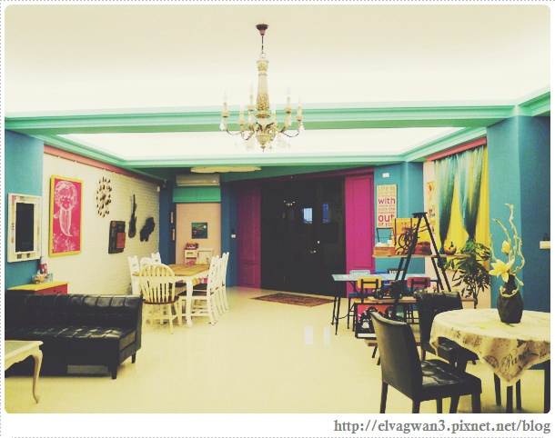 台南民宿-安平民宿-台南安平民宿推薦-浮雲遊子-安平老街-安平樹屋-T bike-台南劍獅-台南旅遊-工業風-鄉村風-卡通房台漆線-20-424-1