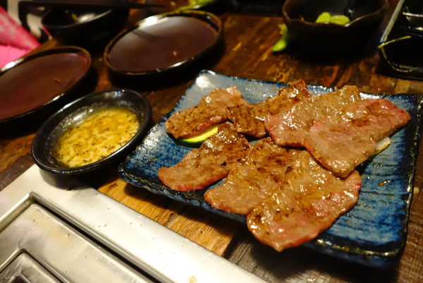 吳桑燒肉：吳桑燒肉 - 捷運忠孝復興站