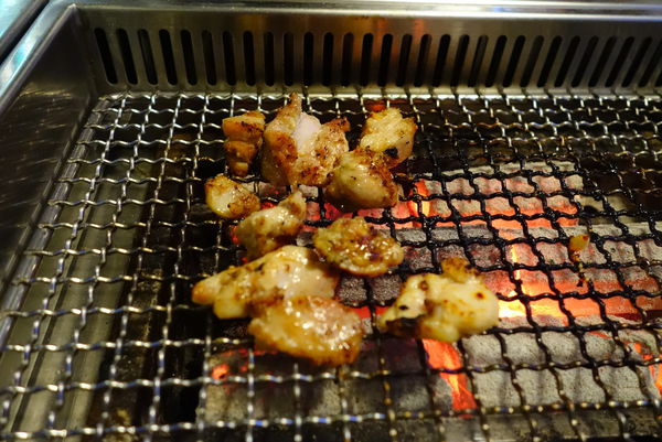 吳桑燒肉：吳桑燒肉 - 捷運忠孝復興站