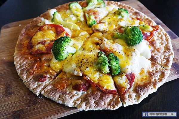 Coffee Please By Mastro:◆台北中山【Coffee Please By Mastro】多汁嫩香烤半雞超正點。台北義式餐廳。台北約會餐廳。復興北路美食。捷運南京復興美食