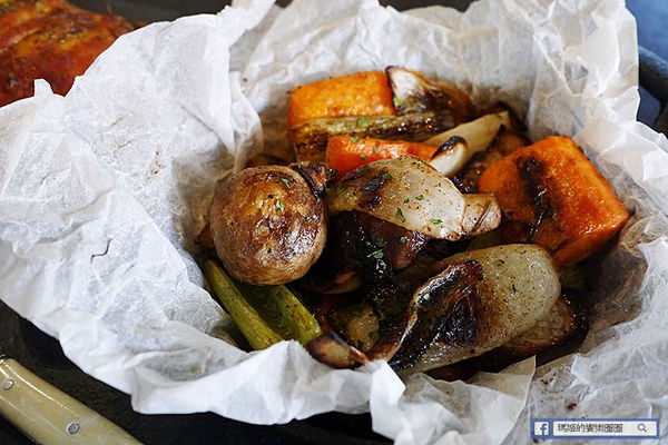 Coffee Please By Mastro:◆台北中山【Coffee Please By Mastro】多汁嫩香烤半雞超正點。台北義式餐廳。台北約會餐廳。復興北路美食。捷運南京復興美食