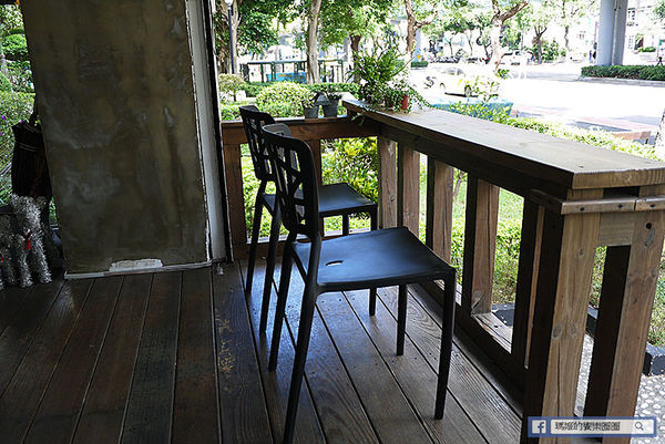 Coffee Please By Mastro:◆台北中山【Coffee Please By Mastro】多汁嫩香烤半雞超正點。台北義式餐廳。台北約會餐廳。復興北路美食。捷運南京復興美食