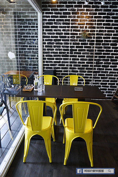 Coffee Please By Mastro:◆台北中山【Coffee Please By Mastro】多汁嫩香烤半雞超正點。台北義式餐廳。台北約會餐廳。復興北路美食。捷運南京復興美食