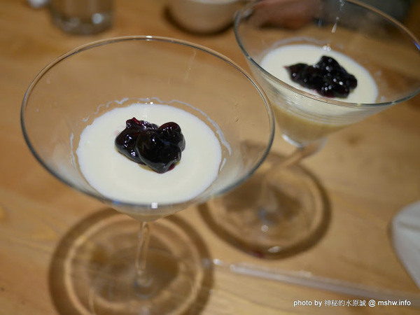 Mambo Burger慢堡(東海店):【食記】台中Mambo Burger 慢堡 (東海店)@龍井東海夜市捷運BRT東海別墅 : 口味與實力兼具, 值得慢慢品嘗的手作料理