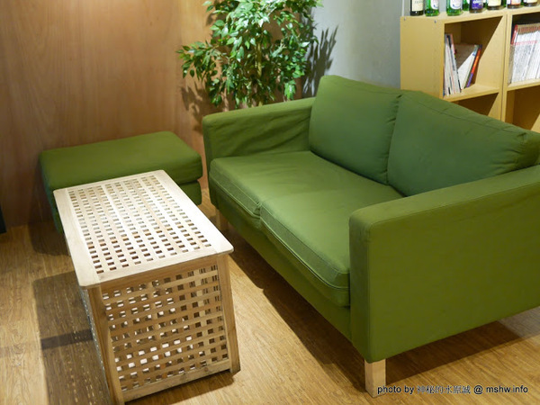 Mambo Burger慢堡(東海店):【食記】台中Mambo Burger 慢堡 (東海店)@龍井東海夜市捷運BRT東海別墅 : 口味與實力兼具, 值得慢慢品嘗的手作料理