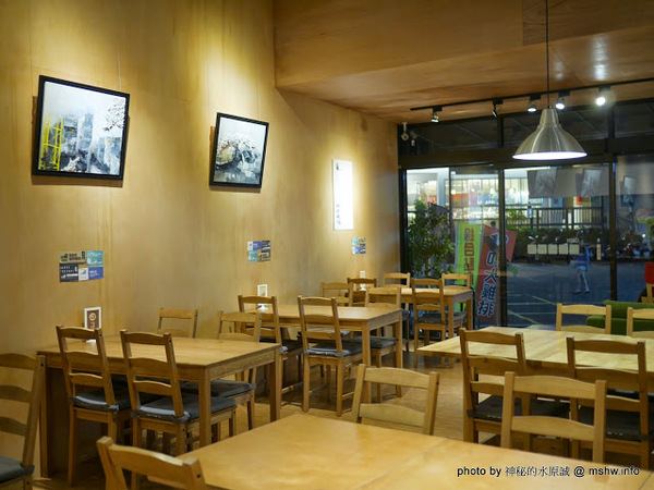 Mambo Burger慢堡(東海店):【食記】台中Mambo Burger 慢堡 (東海店)@龍井東海夜市捷運BRT東海別墅 : 口味與實力兼具, 值得慢慢品嘗的手作料理