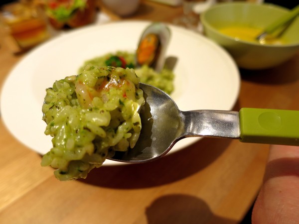 Mambo Burger慢堡(東海店)：在慢食的城堡裏輕食減壓.. Mambo Burger慢堡(東海店)