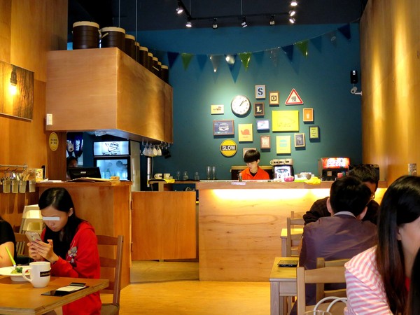 Mambo Burger慢堡(東海店)：在慢食的城堡裏輕食減壓.. Mambo Burger慢堡(東海店)