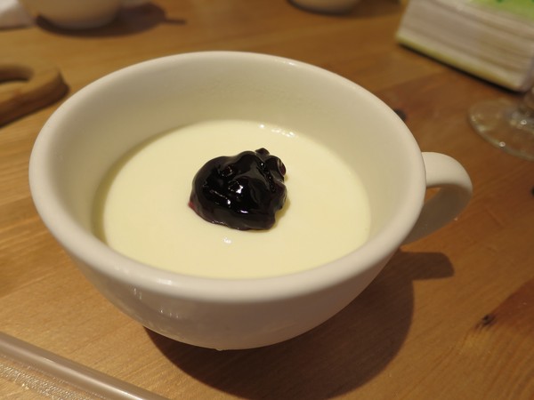 Mambo Burger慢堡(東海店)：在慢食的城堡裏輕食減壓.. Mambo Burger慢堡(東海店)