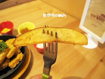 Mambo Burger慢堡(東海店):『台中東海_Mambo Burger慢堡(東海店)』緩慢的步調,讓你愜意度過美好的午餐時光~