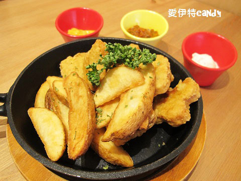 Mambo Burger慢堡(東海店):『台中東海_Mambo Burger慢堡(東海店)』緩慢的步調,讓你愜意度過美好的午餐時光~