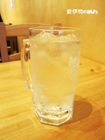 Mambo Burger慢堡(東海店):『台中東海_Mambo Burger慢堡(東海店)』緩慢的步調,讓你愜意度過美好的午餐時光~