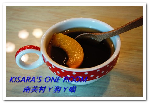 南美村ㄚ狗ㄚ喵：小動物陪同用餐的可愛中途餐廳──南美村ㄚ狗ㄚ喵《午餐篇》