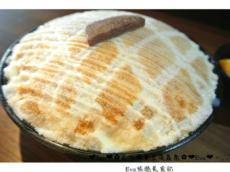 寶島菠蘿團(台中一中店)：【遊記】oO。台中 一中街 寶島菠蘿團 　 傳統又美味的挫冰，是夏天的一大選擇～。o○。