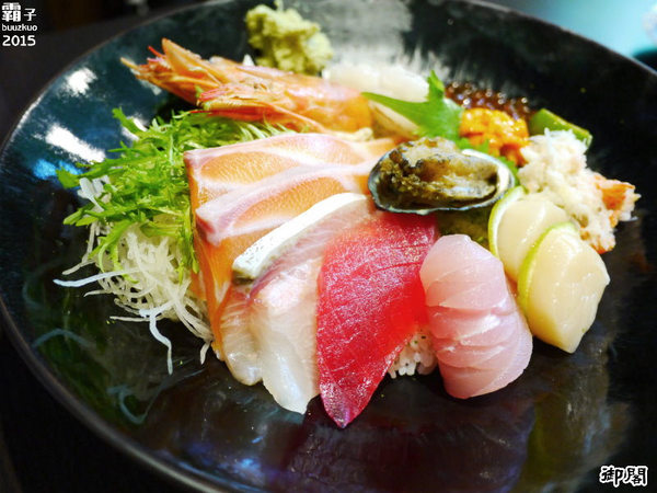 御閣手作壽司：御閣手作壽司，明亮的空間適合商務人士用餐