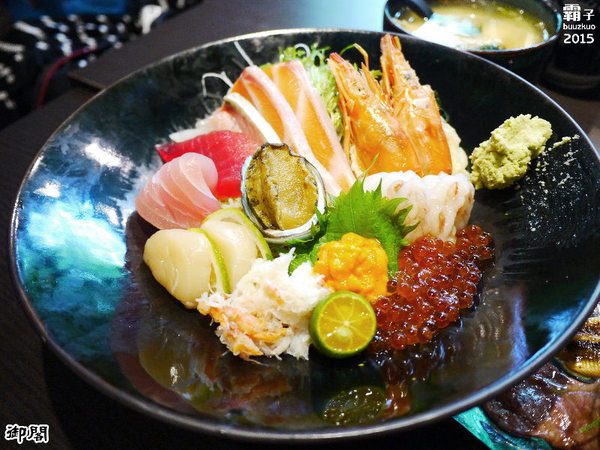 御閣手作壽司：御閣手作壽司，明亮的空間適合商務人士用餐