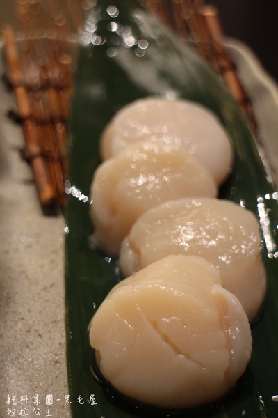 黑毛屋(南港中信店):南港‧涮涮鍋『乾杯黑毛屋 澳洲和牛鍋物專門店』南港中信店新開幕