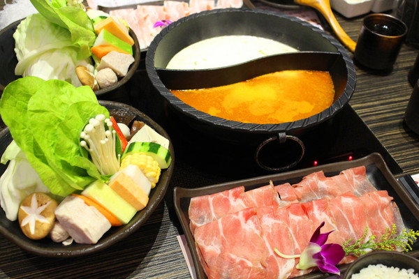 熊賀家日式涮涮鍋：[台南]天冷吃個鍋 熊賀家日式涮涮鍋
