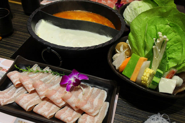 熊賀家日式涮涮鍋：[台南]天冷吃個鍋 熊賀家日式涮涮鍋