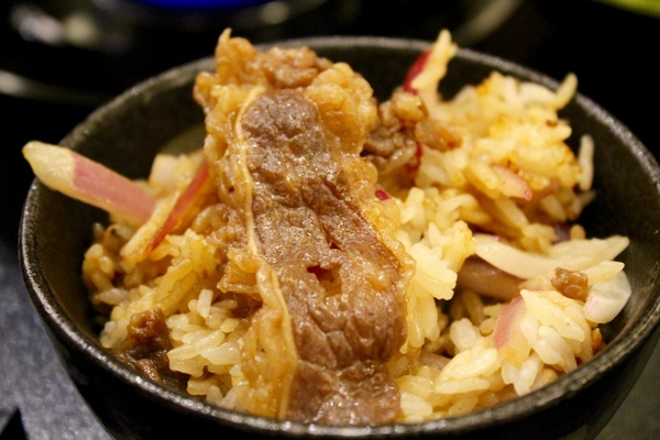 御品饗：[台南]家族朋友聚會 道地好味道 粵式煲鍋+港式煲仔飯 御品饗