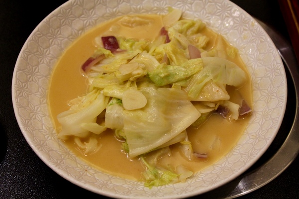 御品饗：[台南]家族朋友聚會 道地好味道 粵式煲鍋+港式煲仔飯 御品饗