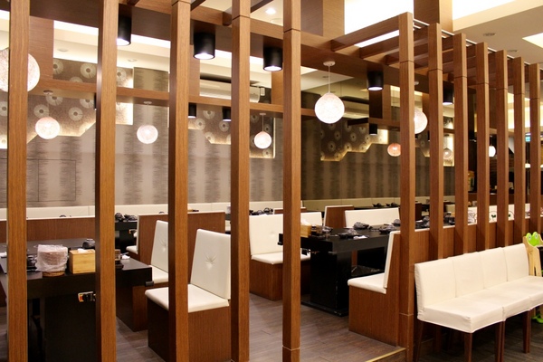 御品饗：[台南]家族朋友聚會 道地好味道 粵式煲鍋+港式煲仔飯 御品饗