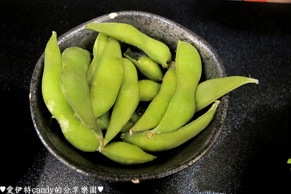 御品饗：『台南中西區_御品饗煲鍋』激推的胡椒豬肚雞煲湯！配上限量野生沙公，暖暖好舒服~