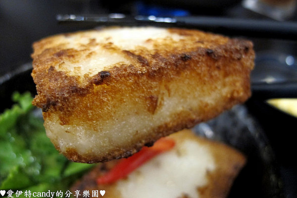 御品饗：『台南中西區_御品饗煲鍋』激推的胡椒豬肚雞煲湯！配上限量野生沙公，暖暖好舒服~