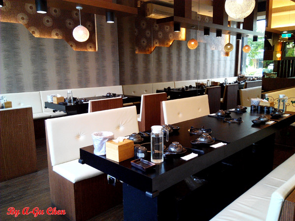 御品饗：【臺南Ω中西區】御品饗煲鍋。對品質、用料、口味都有所堅持的宮廷級食補料理