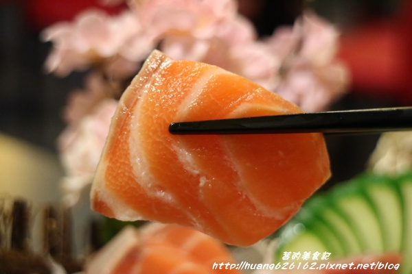 花漁新和風料理:【 台北大安區】大安站平價日式料理『花漁新和風料理 』食材新鮮CP值高 推薦超值套餐/定食/丼飯