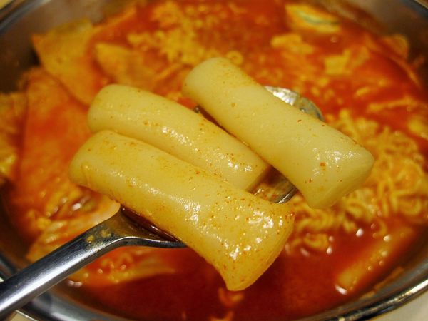 Tigertopoki泰一格 韓國年糕火鍋(阪急百貨)：[OpenRice新店快閃大隊] 正宗韓式年糕火鍋 泰一格 - Running Man李光洙代言~