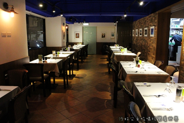 星辰牛排:東區人氣餐廳『星辰牛排』捷運國父紀念館牛排/近華視