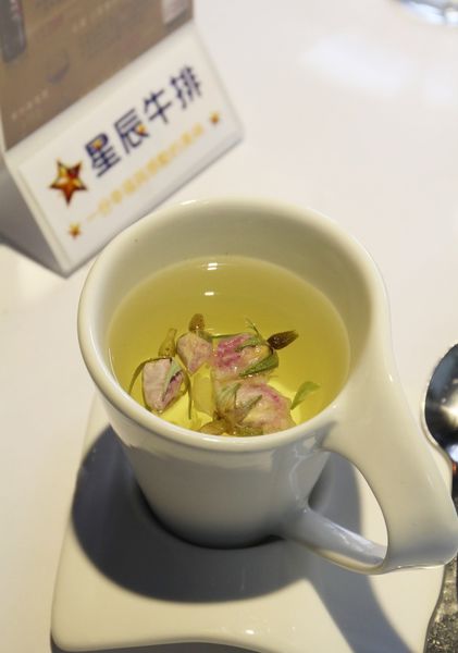 星辰牛排、捷運周邊美食、國父紀念館、大巨蛋、