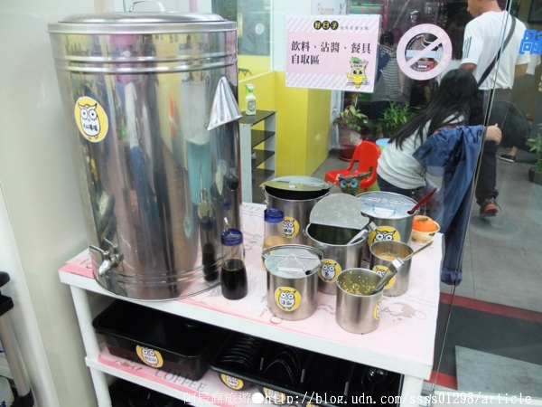 好日子迷你石頭火鍋:【美食特搜。屏東市】好日子迷你石頭火鍋(邀稿文)。百元鍋物 貓頭鷹主題 兒童遊戲室 親子餐廳特別推薦