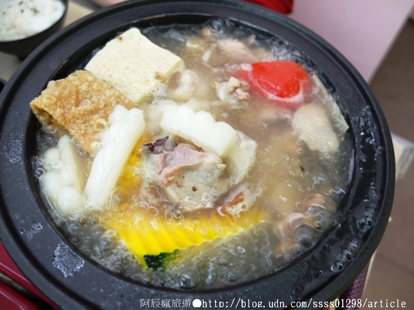 好日子迷你石頭火鍋:【美食特搜。屏東市】好日子迷你石頭火鍋(邀稿文)。百元鍋物 貓頭鷹主題 兒童遊戲室 親子餐廳特別推薦