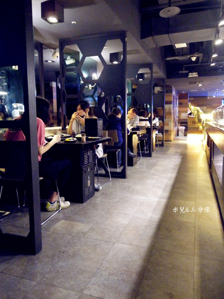 好客-音樂料理-現場LIVE演唱(市府店)：[台北]試吃 好客-音樂燒烤  一個適合聚餐又吃的好的地方! 東區唯一聽音樂燒烤的地方!