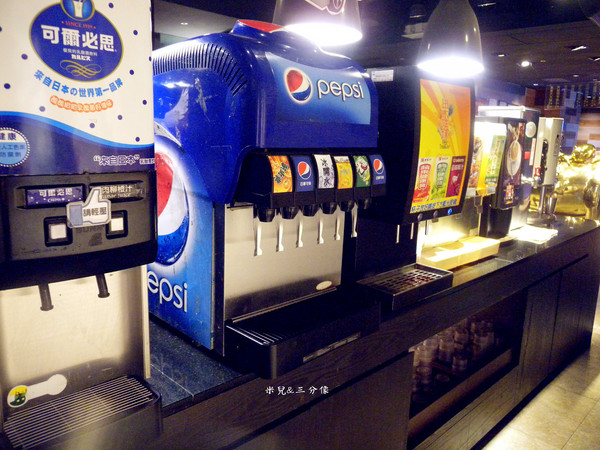 好客-音樂料理-現場LIVE演唱(市府店)：[台北]試吃 好客-音樂燒烤  一個適合聚餐又吃的好的地方! 東區唯一聽音樂燒烤的地方!