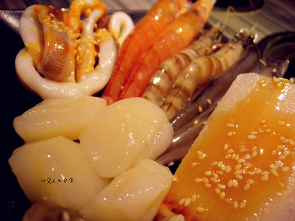 好客-音樂料理-現場LIVE演唱(市府店)：[台北]試吃 好客-音樂燒烤  一個適合聚餐又吃的好的地方! 東區唯一聽音樂燒烤的地方!