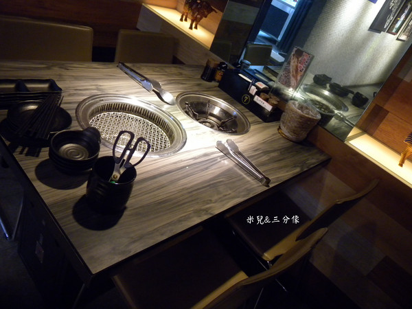 好客-音樂料理-現場LIVE演唱(市府店)：[台北]試吃 好客-音樂燒烤  一個適合聚餐又吃的好的地方! 東區唯一聽音樂燒烤的地方!