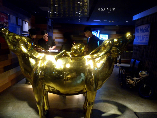 好客-音樂料理-現場LIVE演唱(市府店)：[台北]試吃 好客-音樂燒烤  一個適合聚餐又吃的好的地方! 東區唯一聽音樂燒烤的地方!