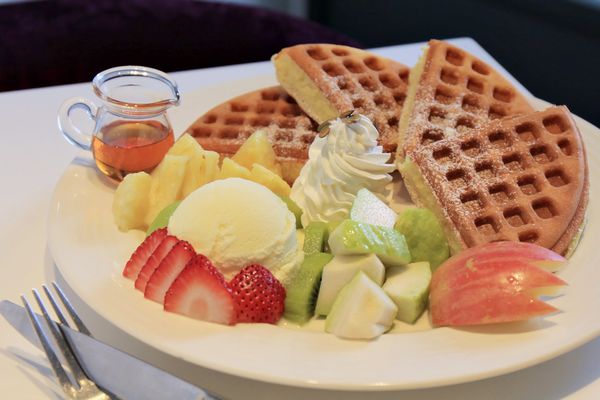 蔬食餐廳、午茶、花間蜜蔬食餐廳、國父紀念館、捷運周邊美食、下午茶、松菸、下午茶、蔬食、套餐、花間蜜、忠孝東路、輕食