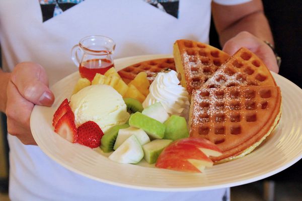 蔬食餐廳、午茶、花間蜜蔬食餐廳、國父紀念館、捷運周邊美食、下午茶、松菸、下午茶、蔬食、套餐、花間蜜、忠孝東路、輕食