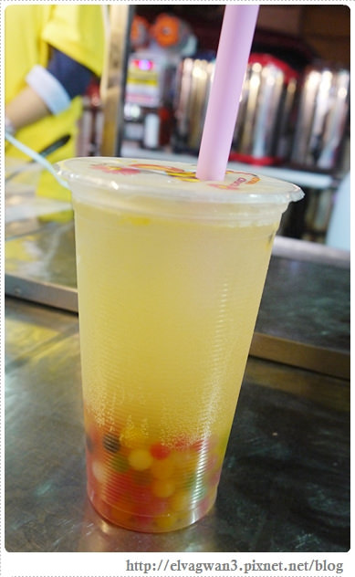 台南-台南夜市-武聖夜市-夜市美食-銅板小吃-創意料理-花園夜市必吃-爆彈汽水-金牌爆彈-飲料-果汁爆彈-爆漿-Bomb-Q tapioca-6-951-1